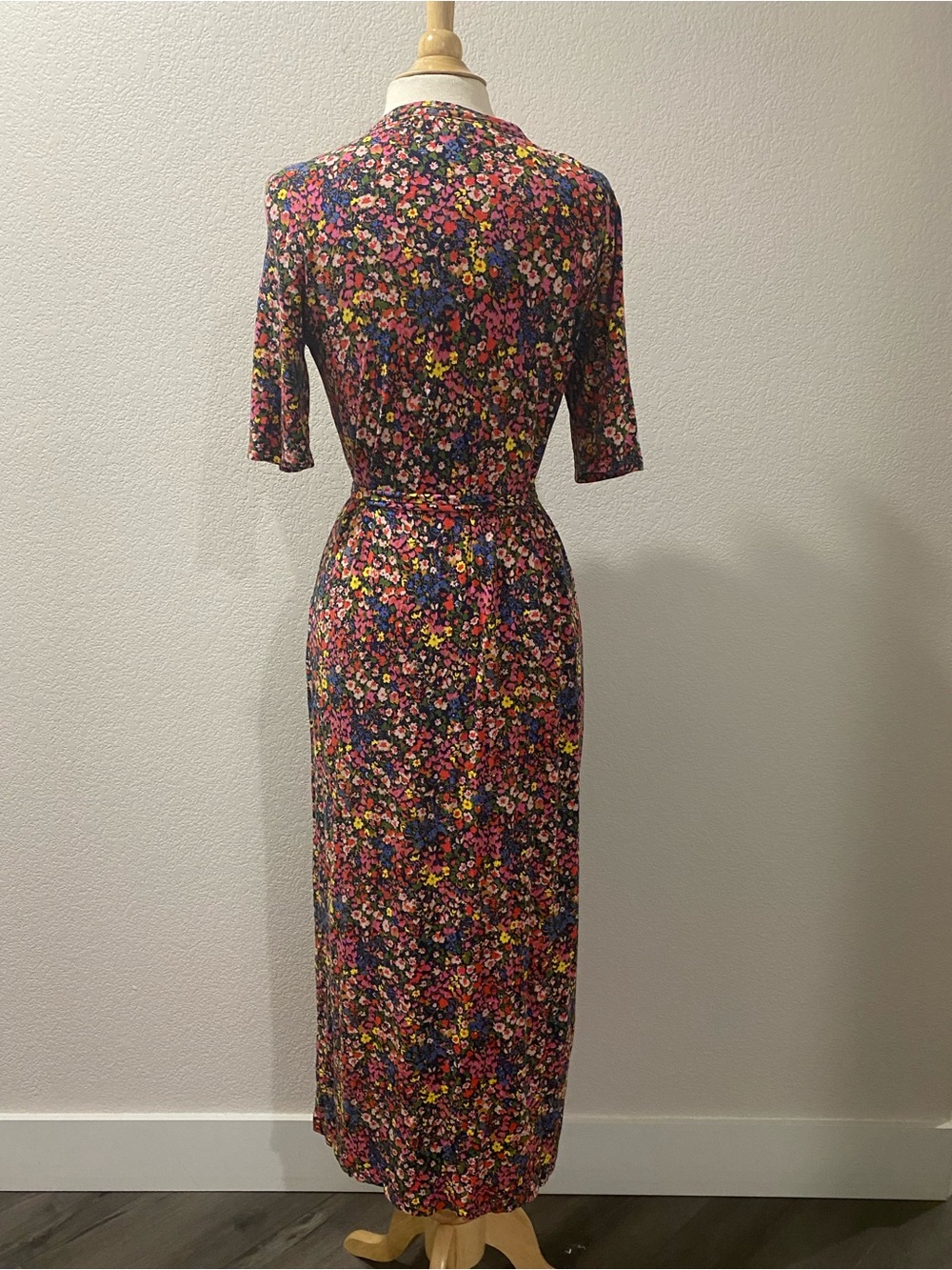 Boden Ecovero Floral Midi Dress Button Front Belted V Neck Jersey 10R - Picture 6 of 13